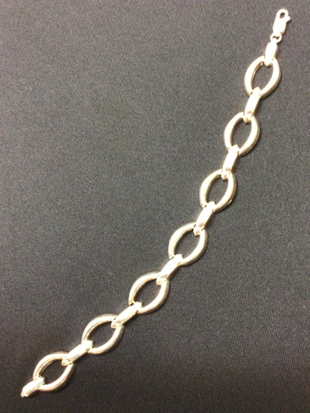 Stylish Sterling Silver Oval Link Bracelet 925 Italy